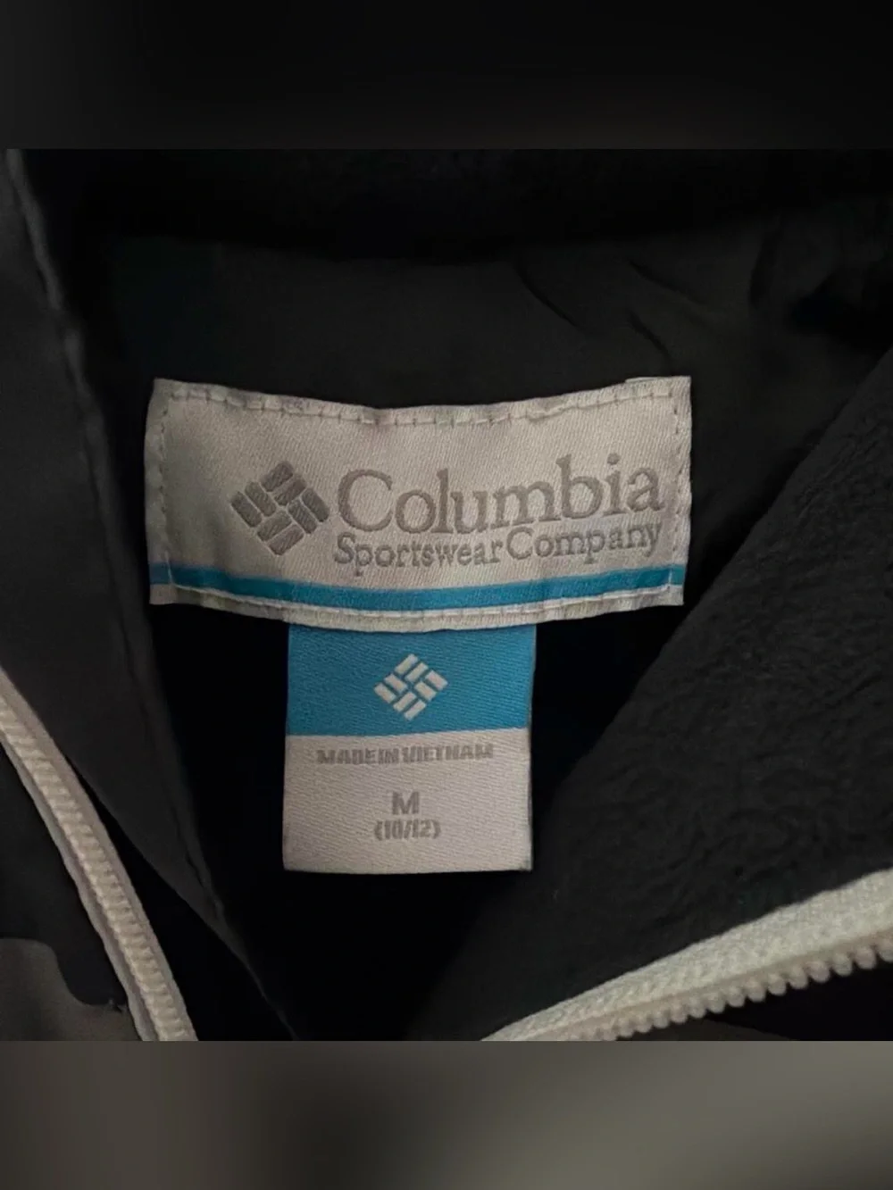 Columbia Boys Hooded Raincoat in Black and Grey Size 10/12